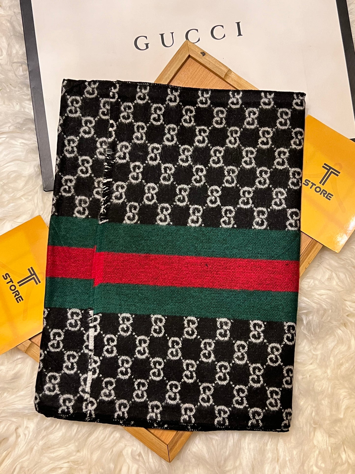 Gucci Strip Muffler